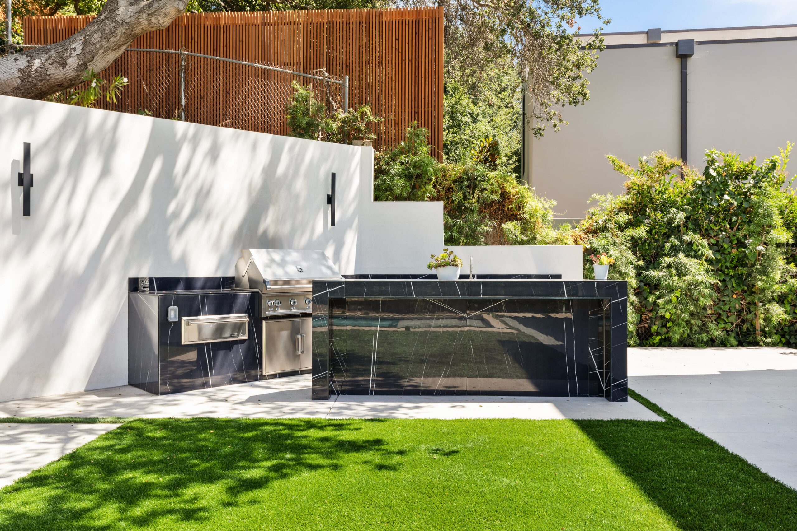 Kitchen Design | Brentwood Contemporary Residence | Brentwood, CA