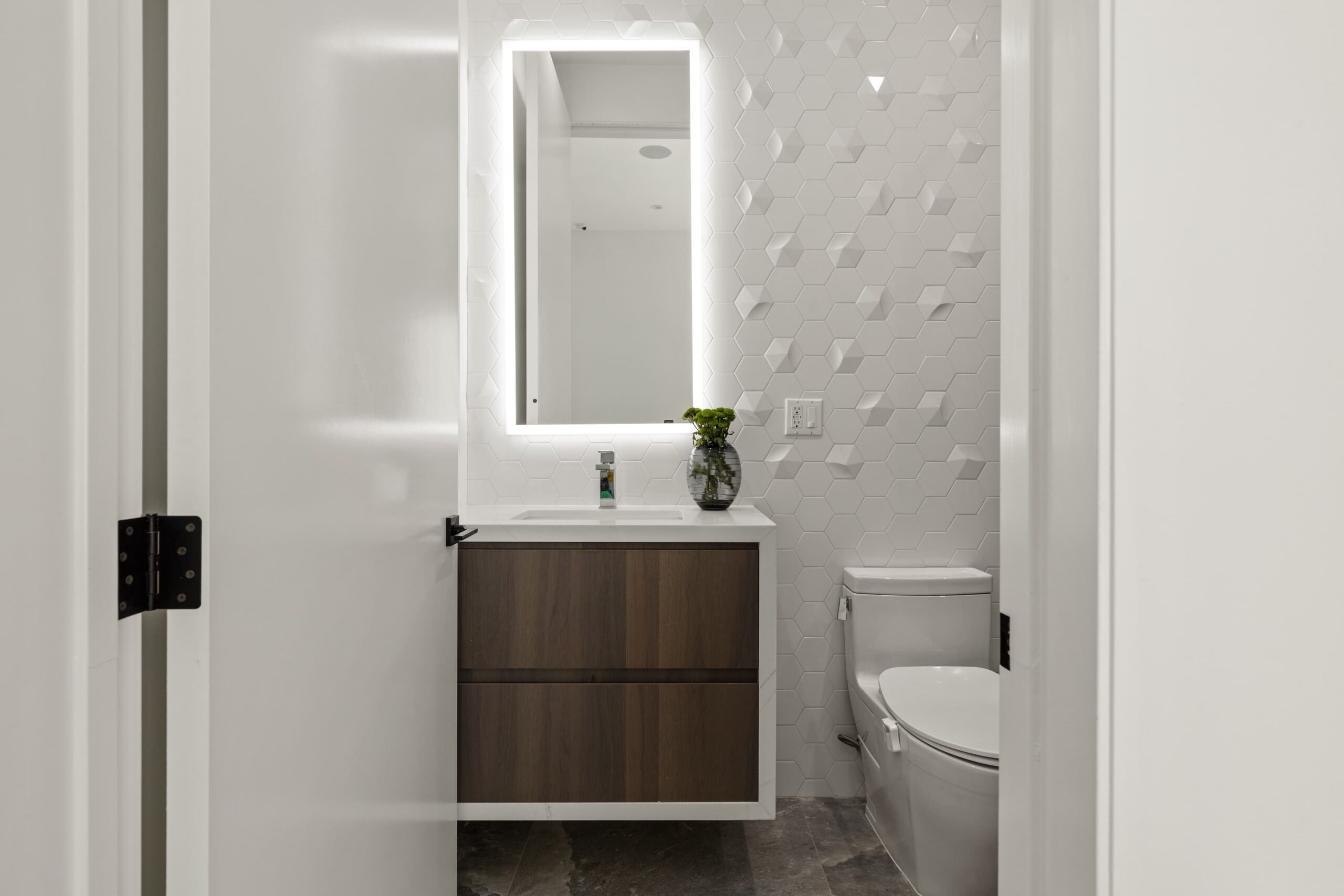 Bathroom Design | Brentwood Contemporary Residence | Brentwood, CA
