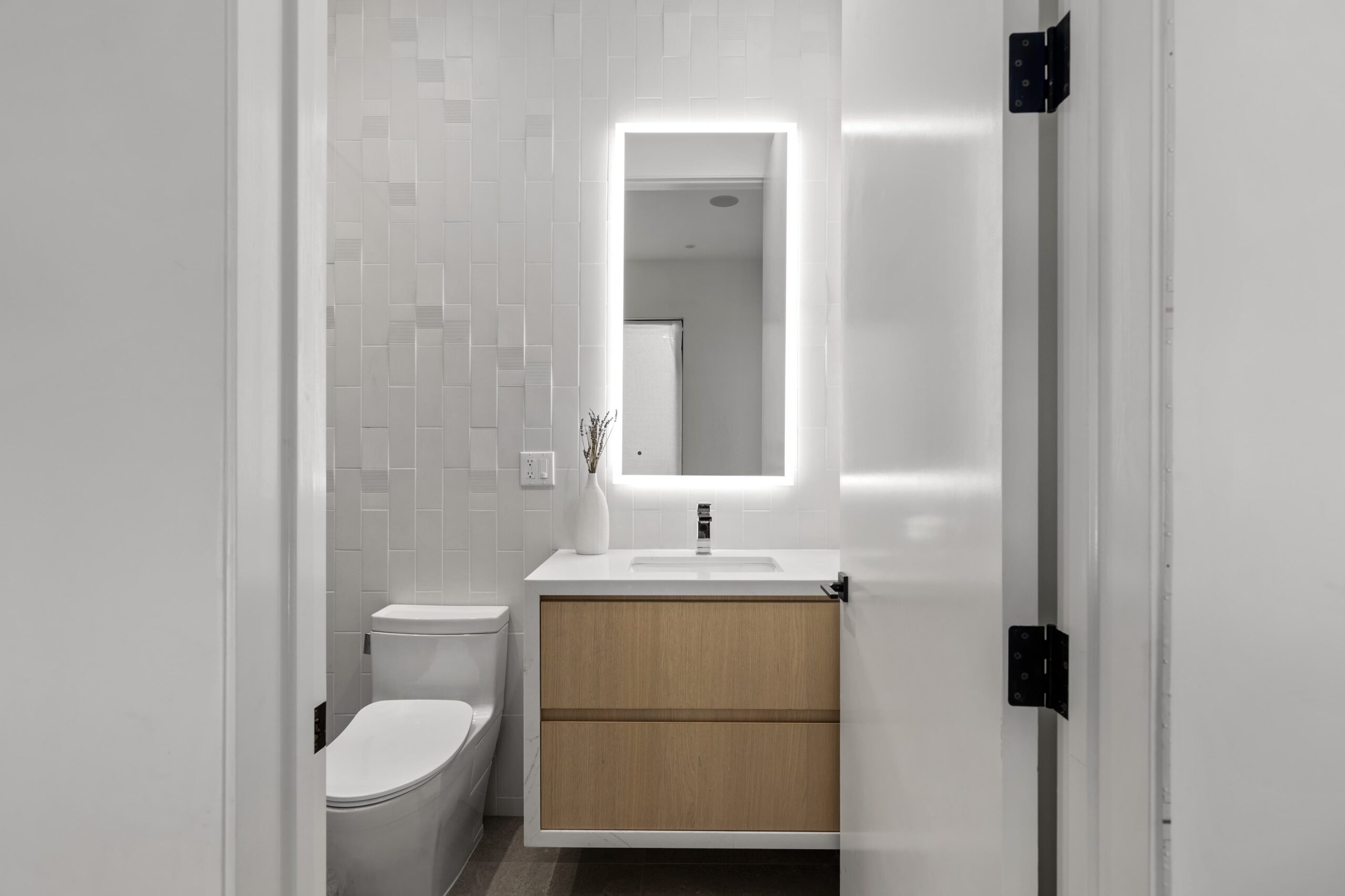 Bathroom Design | Brentwood Contemporary Residence | Brentwood, CA