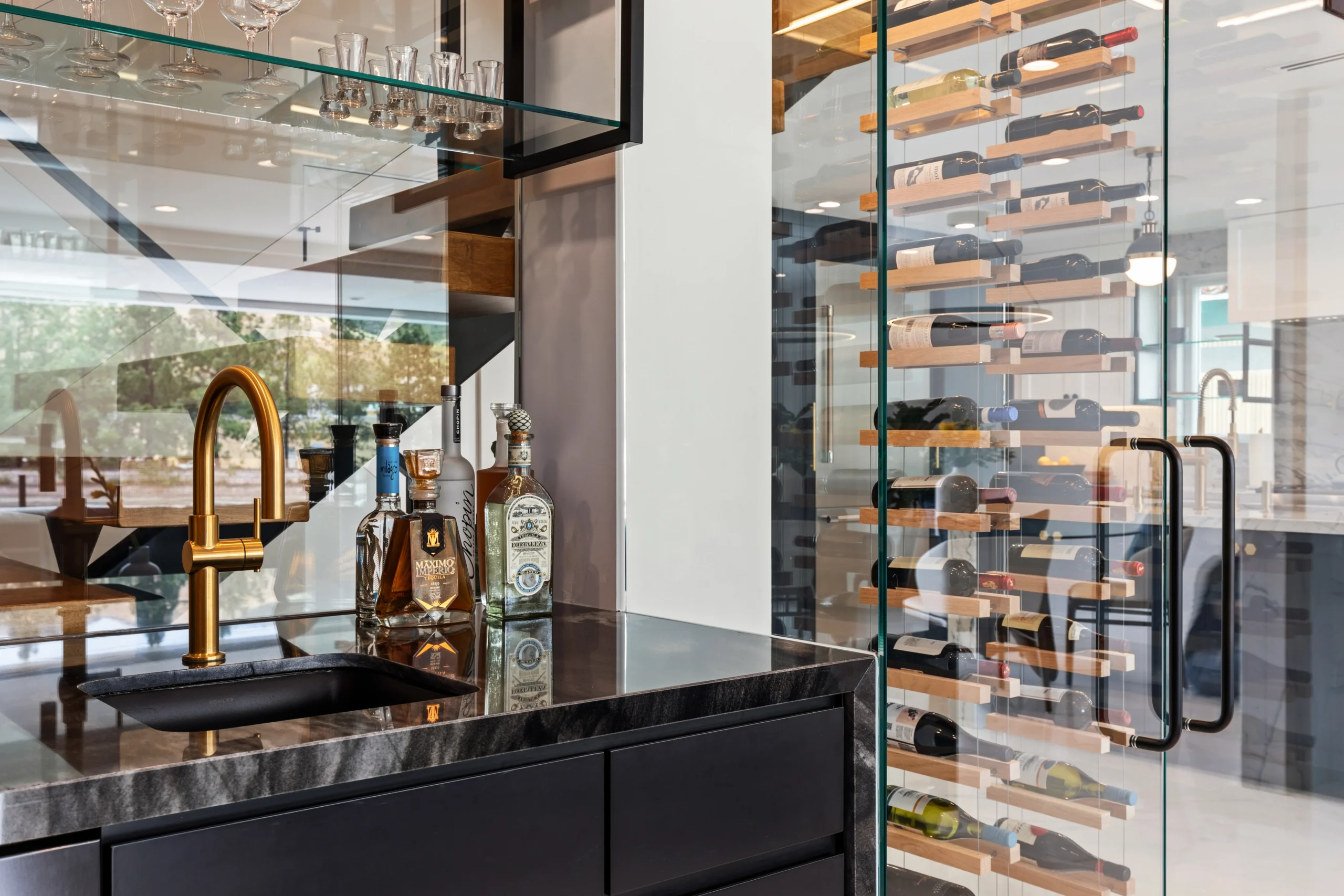 Staircase Wine Display Glass Railing, Agoura Hills Interior Design, Interior Conception