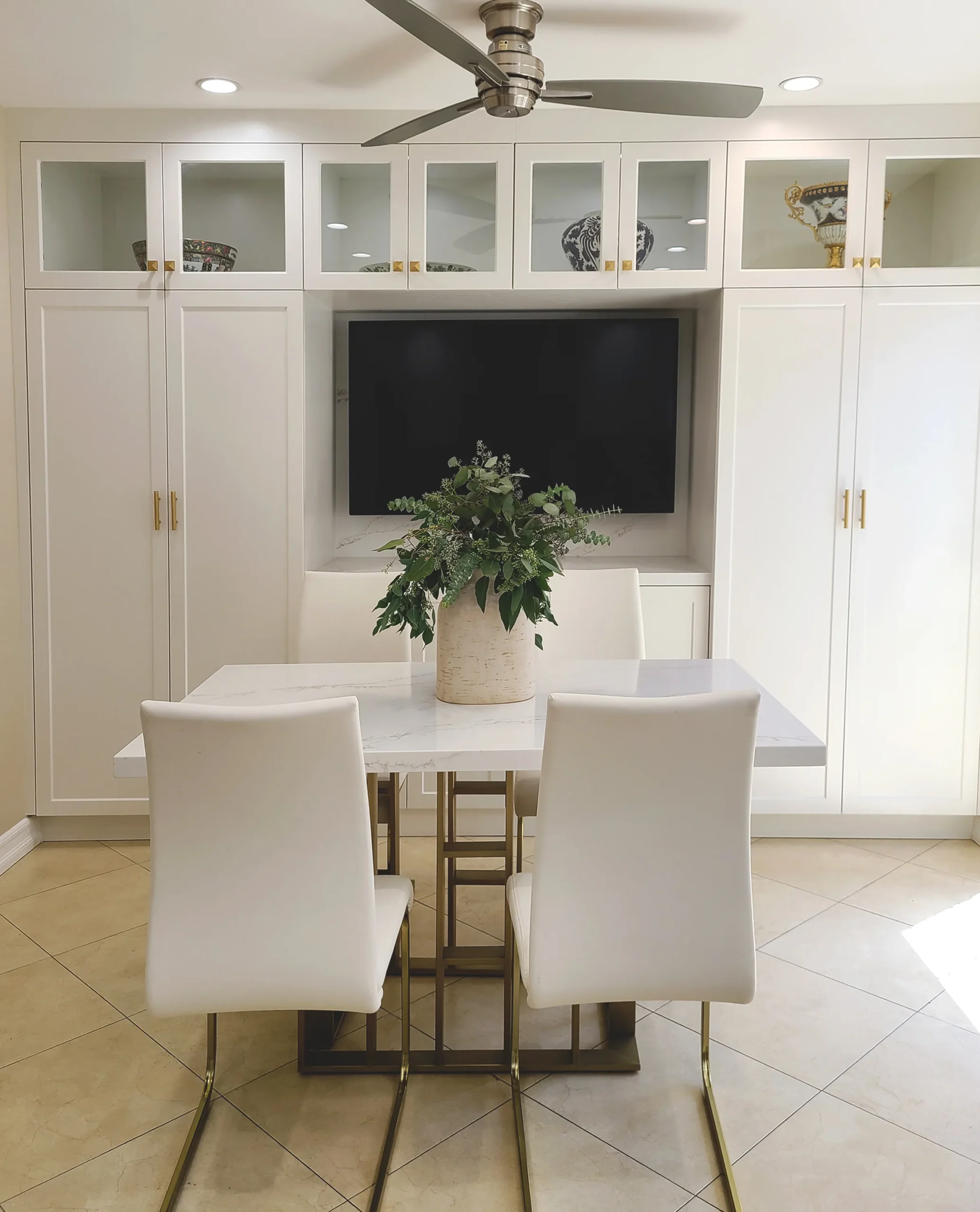 Dining Room Built In Cabinetry White Table, Tarzana CA Interior Conception