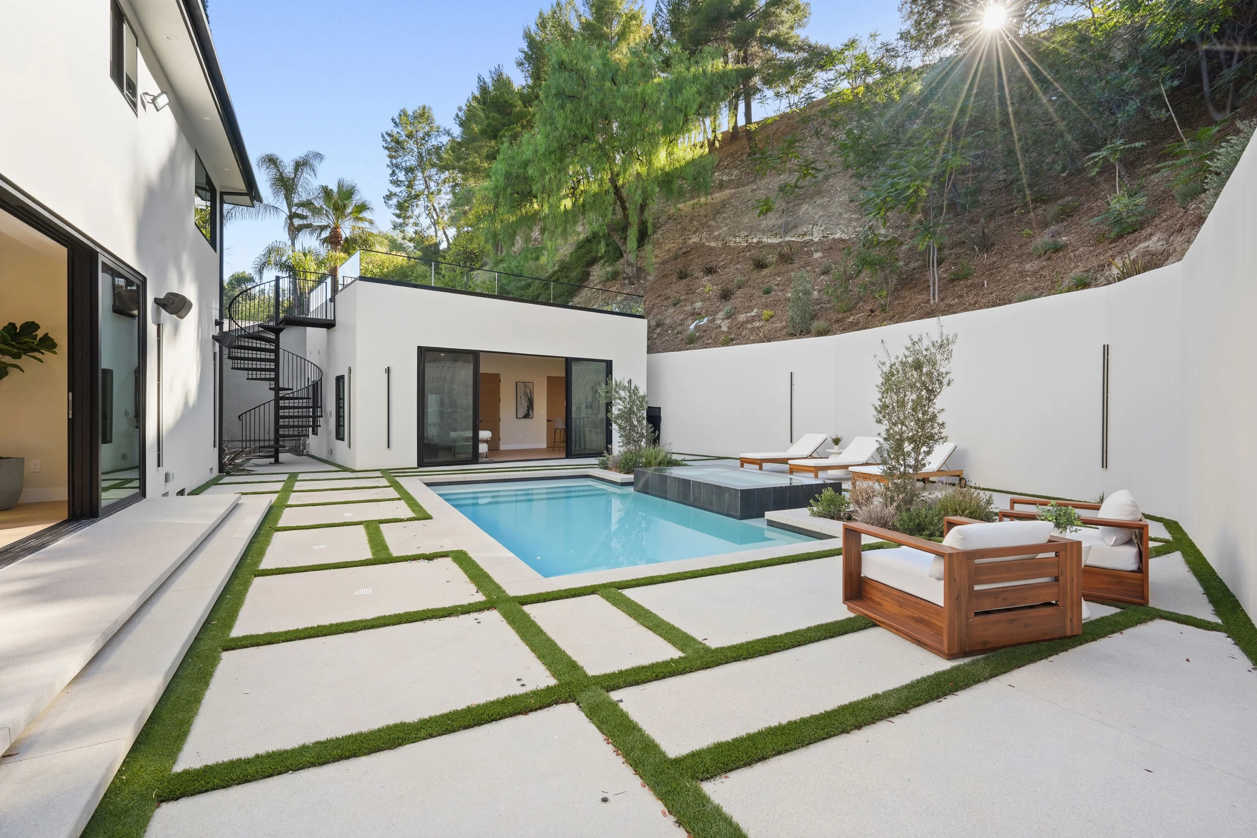 Turf Grid Pavers Pool Patio Design, Encino Interior Design, Interior Conception