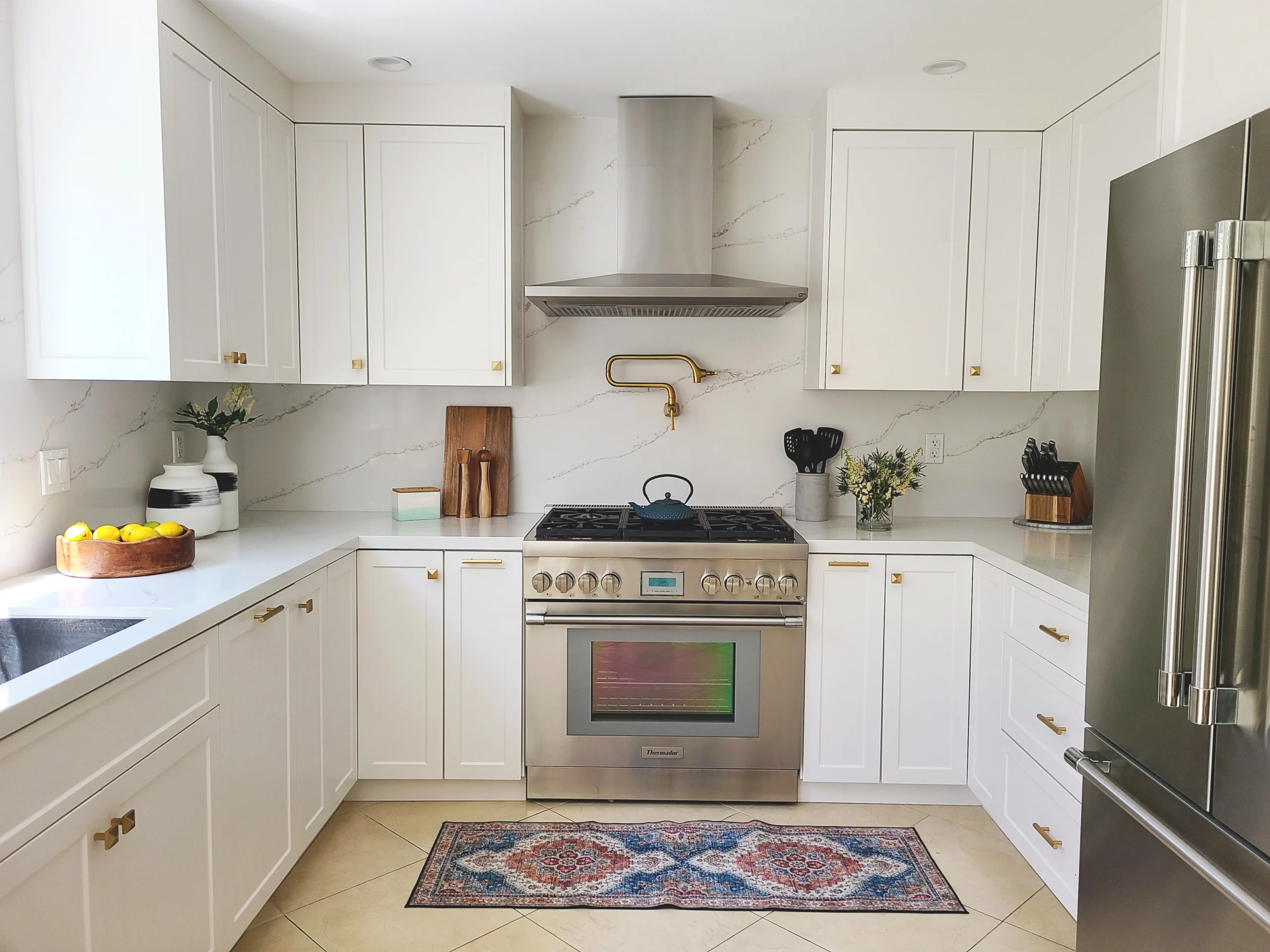 Kitchen Design White Shaker Cabinets Stainless Range, Tarzana CA Interior Conception