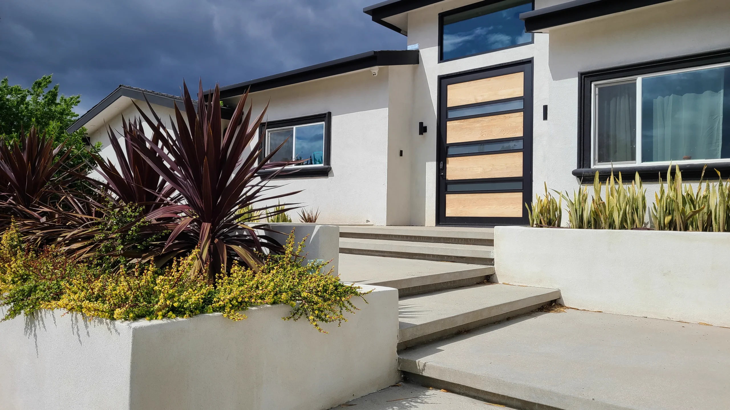 Front Entry Drought Tolerant Landscaping, Interior Conception