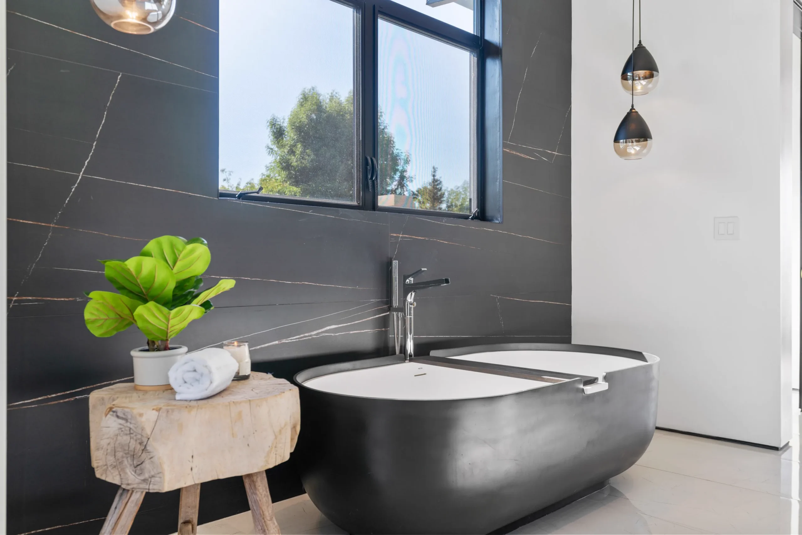 Bathroom Design | Interior Conception | Tarzana, CA