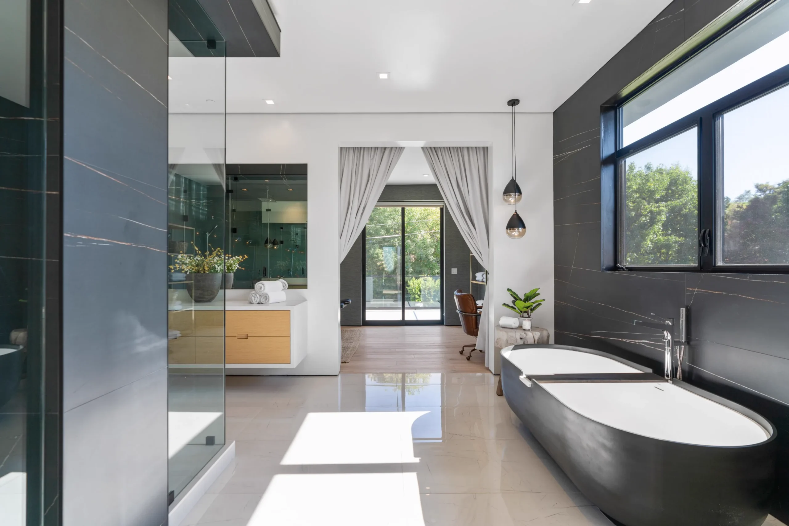 Bathroom Design | Interior Conception | Tarzana, CA