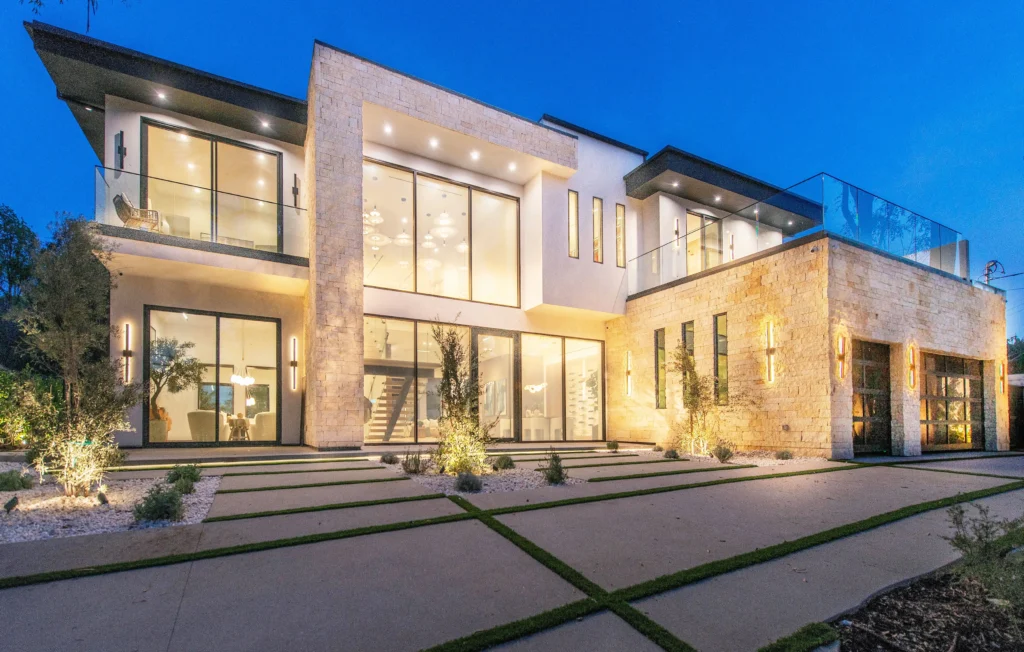 Reimagining Home Security 2025: Top Smart Innovations