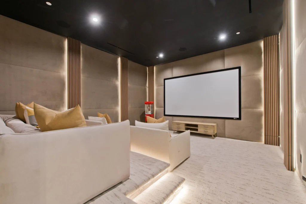 Smart Home Tech 2025: Safer, More Efficient Living