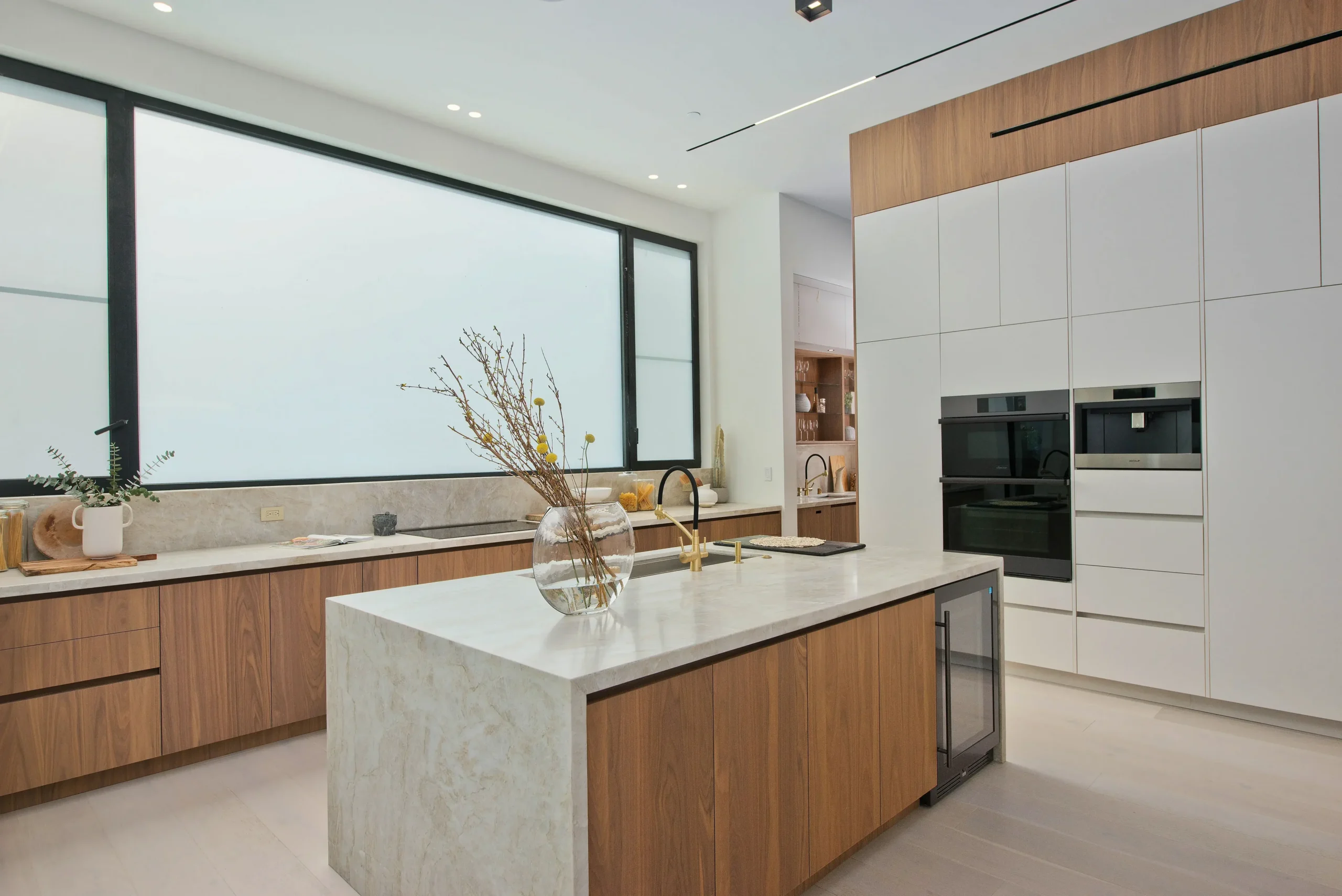Kitchen Design | Luxury Modern Estate | Encino, CA